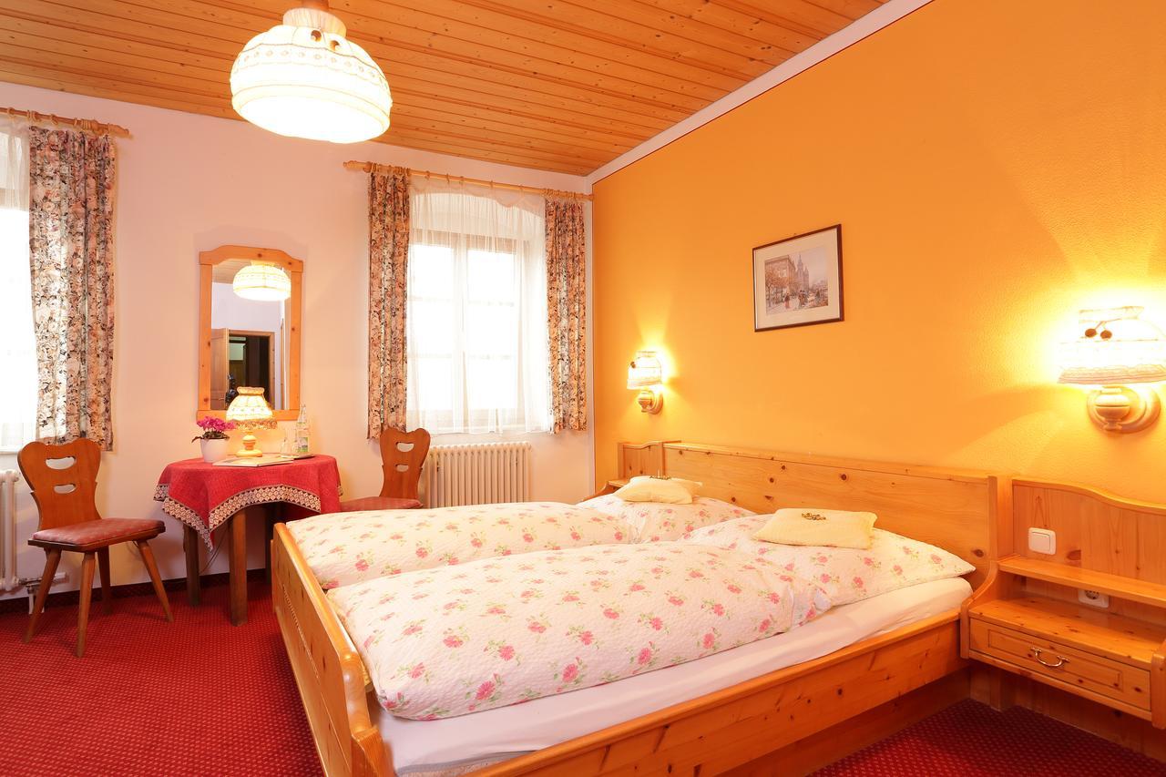 Huglfing Gasthaus Zur Moosmuehle מראה חיצוני תמונה